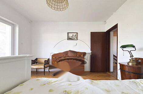 Здание в центре Трново: 8