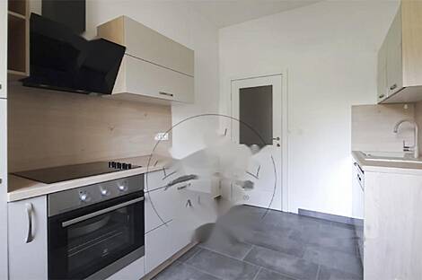 Здание в центре Трново: 17