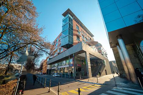 Дом в деловом районе Центр: 1