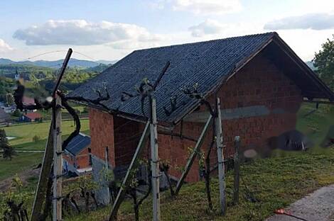 Подплат Костривница Дом: 3