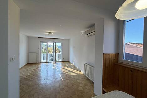 В Портороже дом с террасой: 10