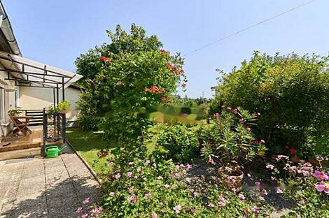 Дом на две квартиры в районе Новый Подутик: 1