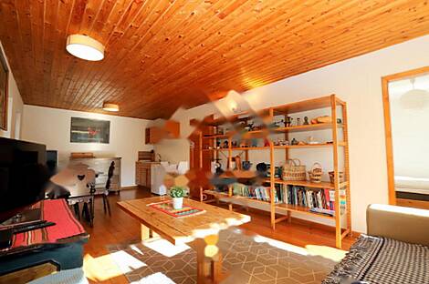 Дом, Бохинская Бела: 11