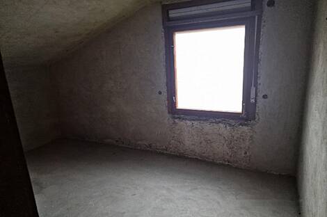 Здание в Новом Поле: 14