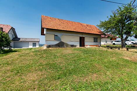 Юршинци: дом: 11