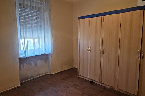 Дом, Зеньковцы: 13