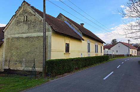 Стреховци, дом: 2