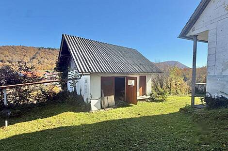 Дом, Яма возле Двора: 6