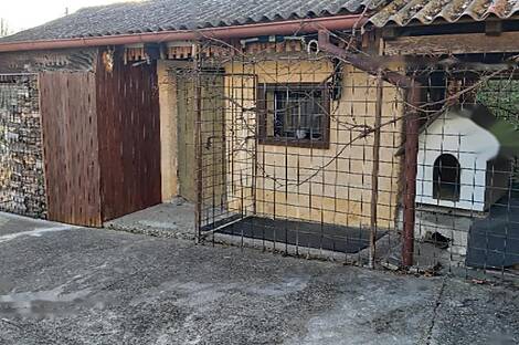 Дом, расположенный в Заречье, рядом с рекой Бистрицей.: 4