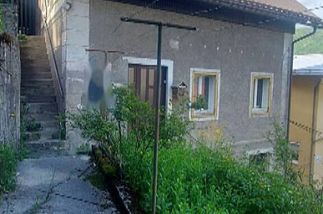 Здание в Идрии Грапа: 4