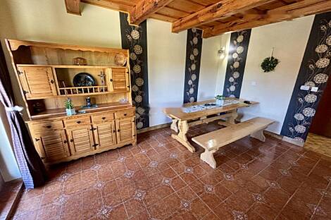 Дом, Белски Врх: 6