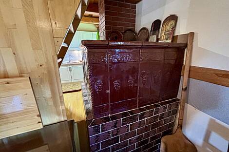 Дом, Белски Врх: 10