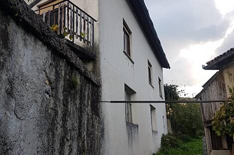 Дом, Левпа: 4