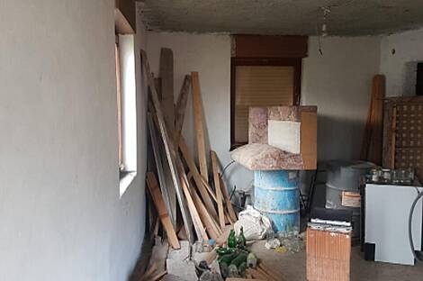 Дом, Левпа: 6