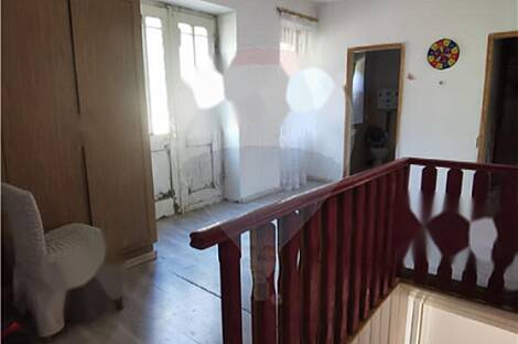 Здание с верандой в местечке при Волчах: 7