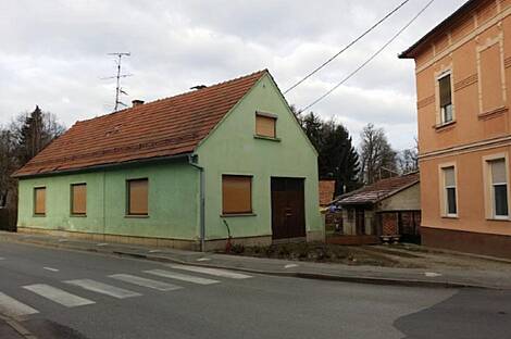 Дом в городе Лютомер: 1