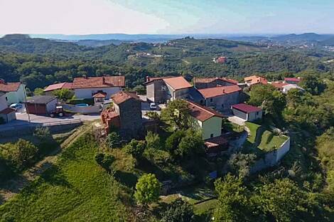 Жилище, Врховле при Койскеме: 13