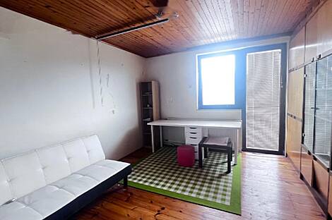 Врхово, дом: 9