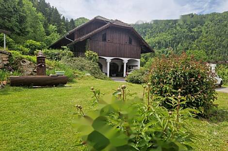 Дом, хозяйство Подкрай возле Межицы, Межица: 8