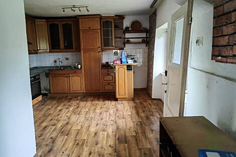 Дом, ферма Златече: 13