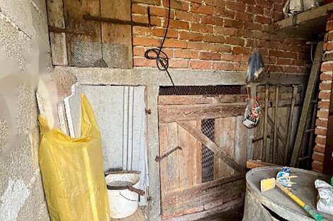 Дом у реки Крка в населённом пункте Велика Малинца: 11