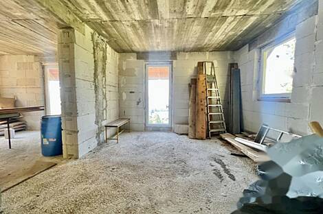 Жилище, Мали Чирник возле Шентьяня: 6