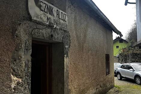 Врхпеч Дом: 2