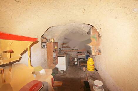 Жилище, Армия: 14