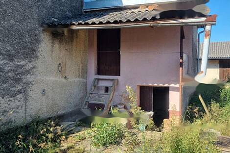 Дом, Петишовцы: 12