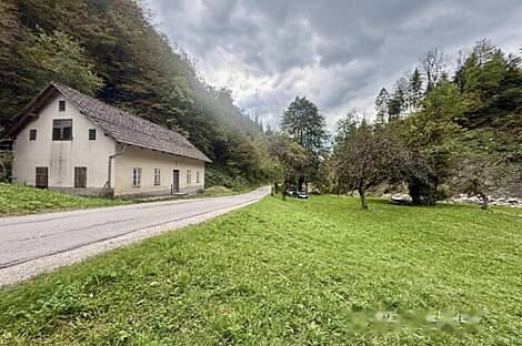 Дом в Любно-об-Савинье: 2