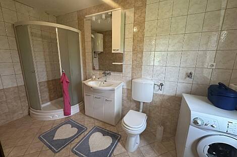 Родни Верх дом: 4