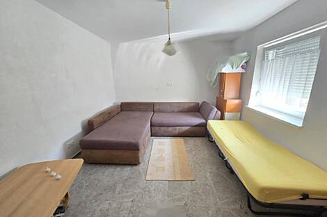 Дом, Словенская деревня: 11