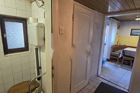 Словень Градец, дом: 9