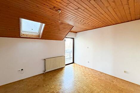 Дом, Явор, Любляна Добрунье: 22