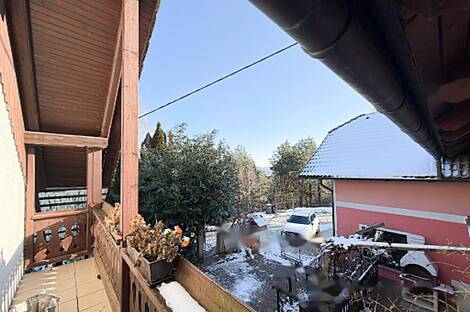 Дом, Явор, Любляна Добрунье: 24