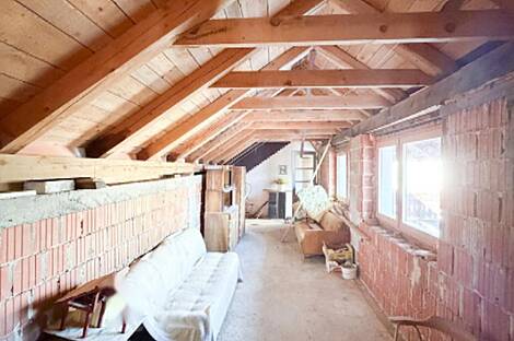 Дом, Явор, Любляна Добрунье: 25