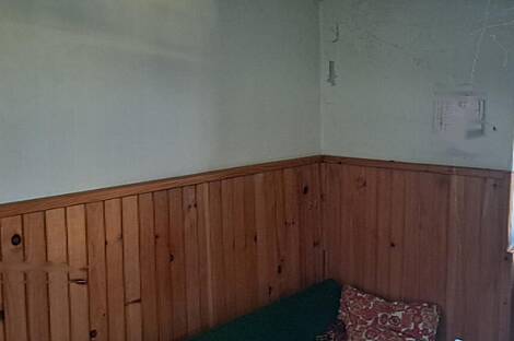 Кнежак, дом: 6