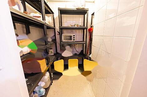 Торговое здание в центральной части города: 15