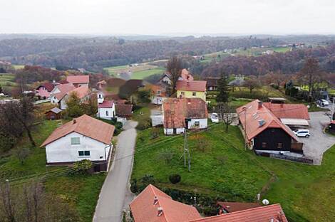 Жилище в Словенских Горицаҳ: 2