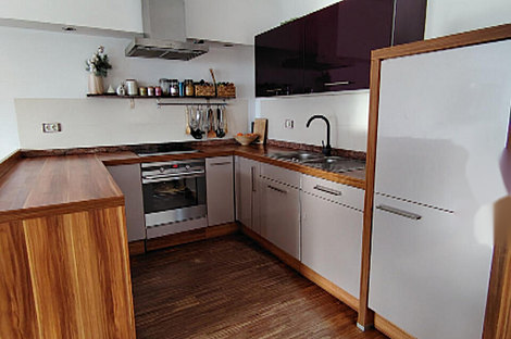 Дом, расположенный в Новом Брежнице: 2