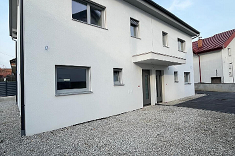 Дом на два этажа в Новом Снеберье: 1