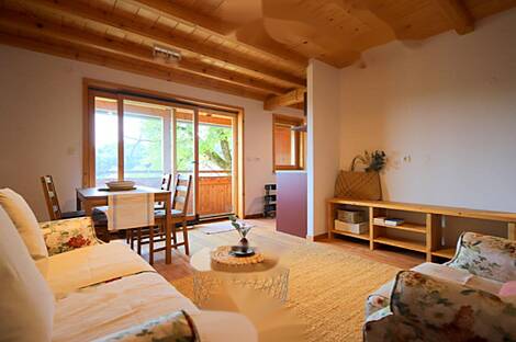 Дом, с которого открывается вид на Бледский замок: 27