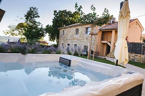 Плавье, дом: 5