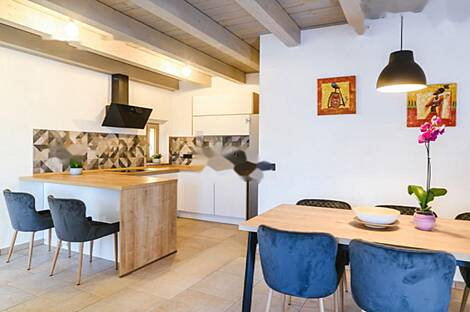 Плавье, дом: 9