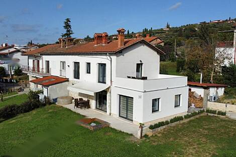 Ново Парецаг дом: 23