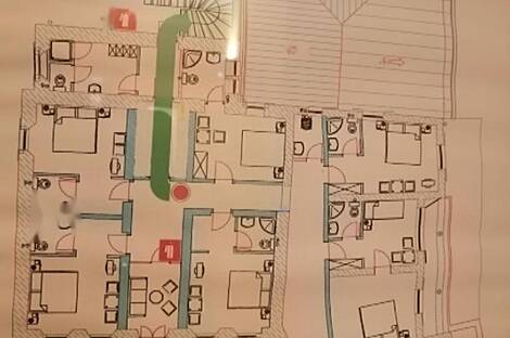 Домового жительства, Шторье: 14