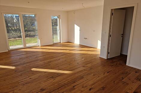 Дом, состоящий из 3 комнат, расположен в Черна-Вас.: 2