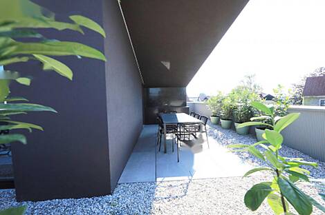 Апартаменты с числом комнат более 5, расположенные в Ново Вижмарье: 10