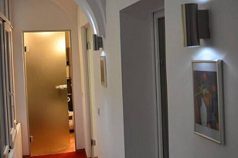 Квартира с тремя комнатами в историческом центре города: 4