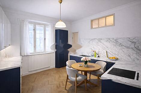 Квартира с тремя комнатами в Центре: 2